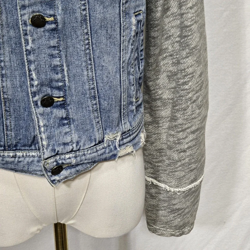 Free People‎ Jacket Womens Small Blue Gray Denim Fleece Hoodie Distressed Casual - Picture 5 of 16